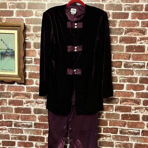 R & M Richards Evening Pant Suit